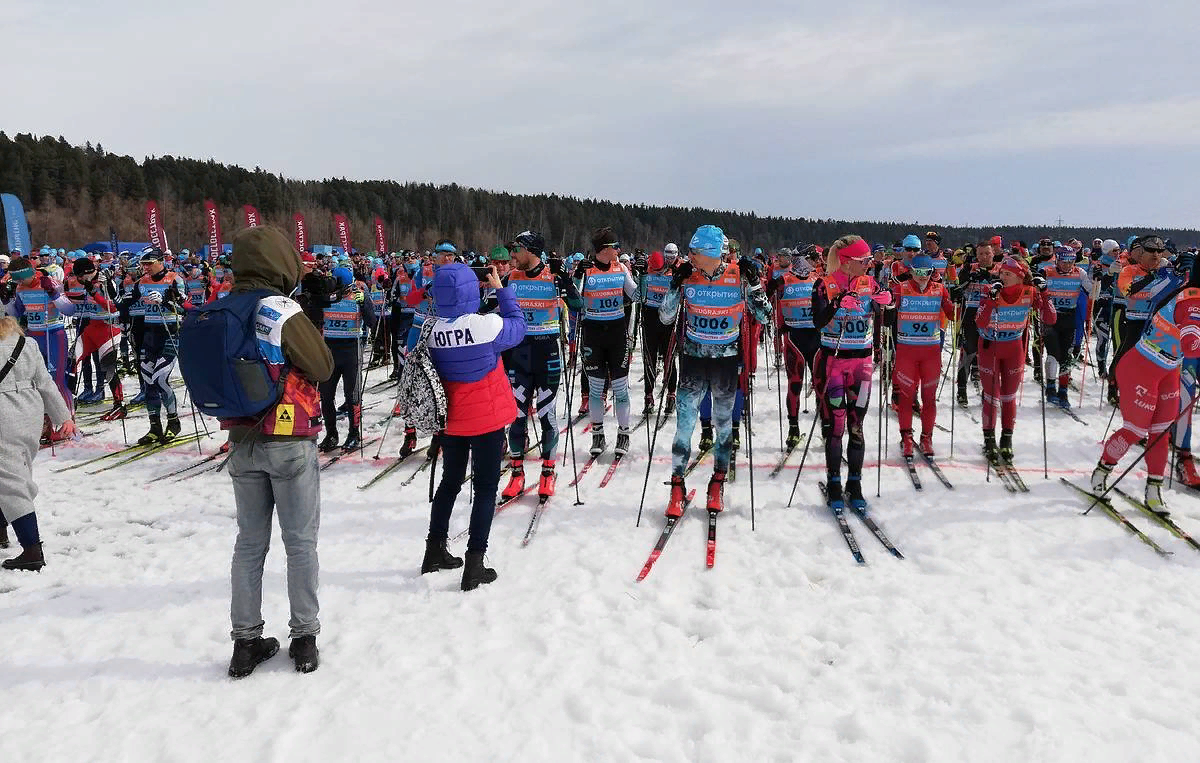03. лыжный забег нижний новгород 2022. лыжные гонки марафон. большунов 50км 14. алексей червоткин лыжник олимпиада.