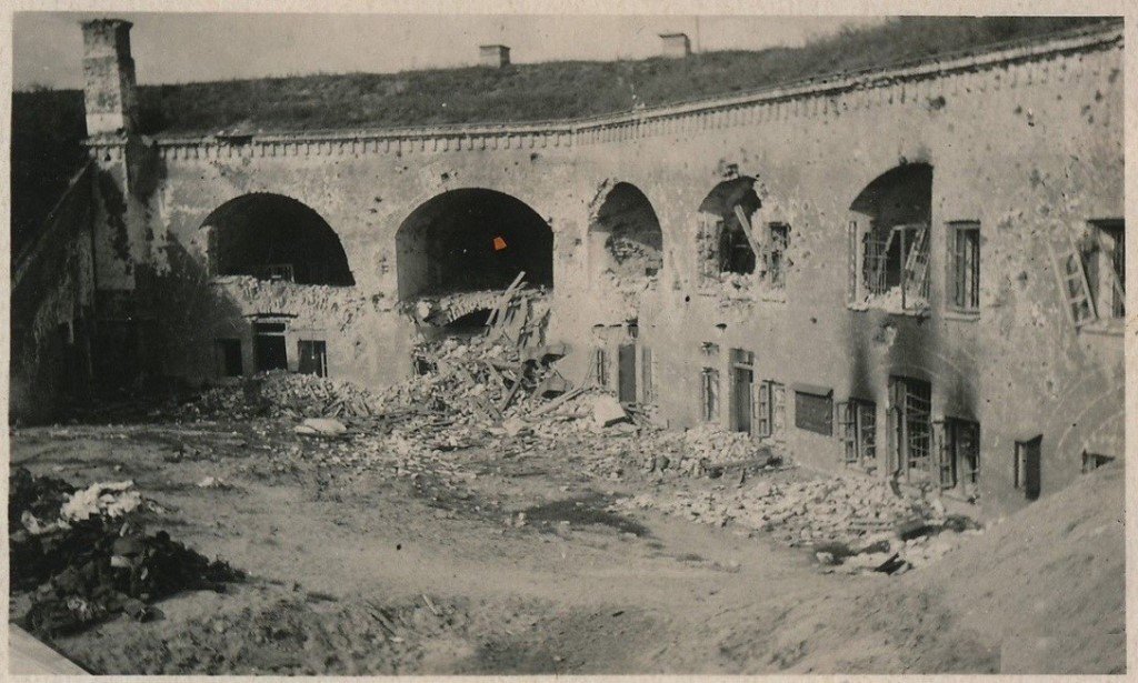 оборона брестской крепости (22 июня – 20 июля 1941 г. брестская крепость брест 1941. брестская крепость тираспольские ворота. кривоногов оборона брестской крепости. брест начало.