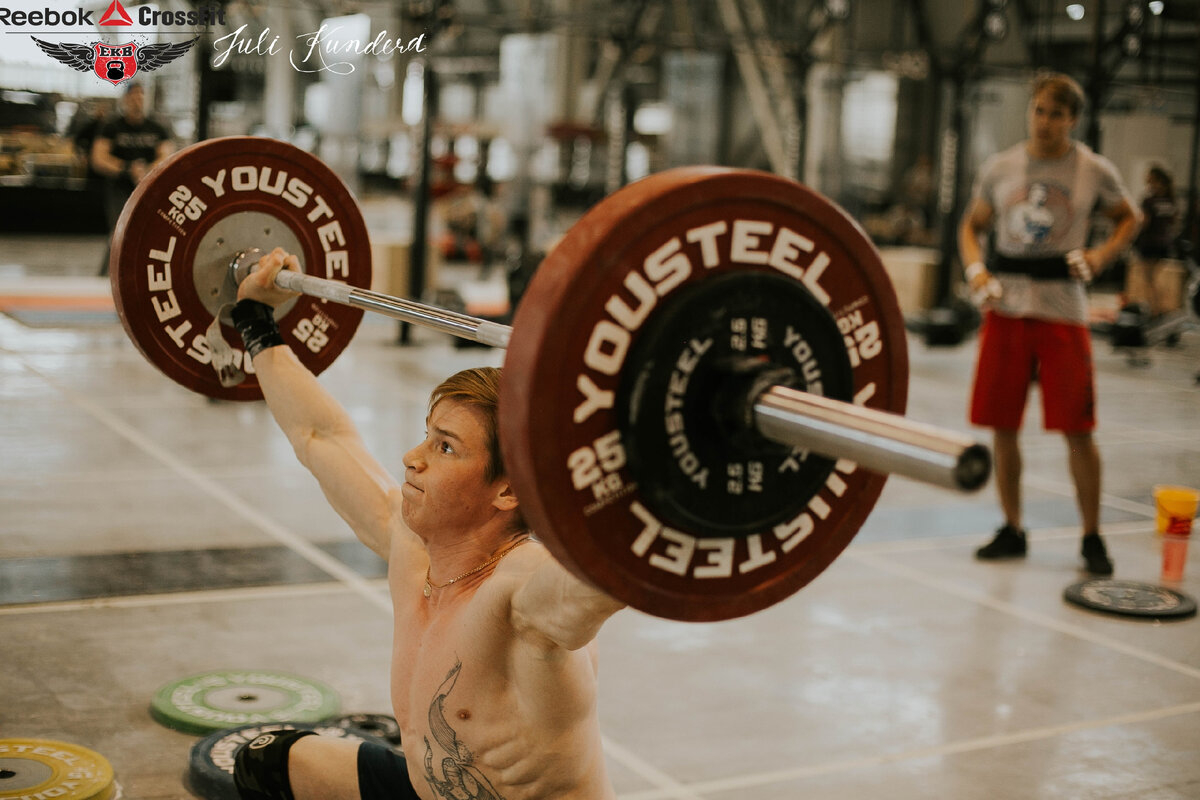 100 дней тренировки. Бурпи с жимом штанги.
