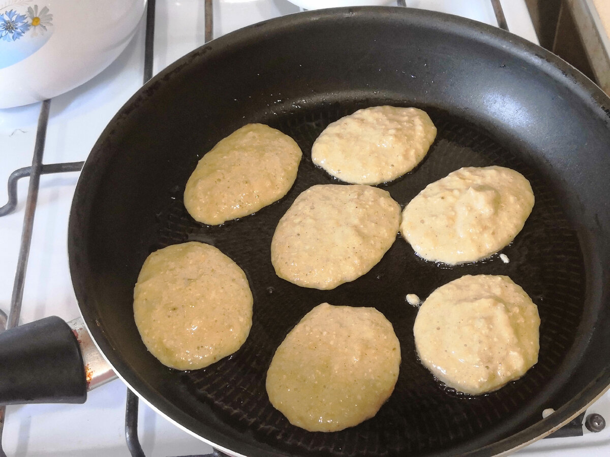 Оладушки из овсянки и банана - всегда отличный вариант для вкусного и  интересного завтрака | Рецепты ПП - худеем вкусно! | Дзен