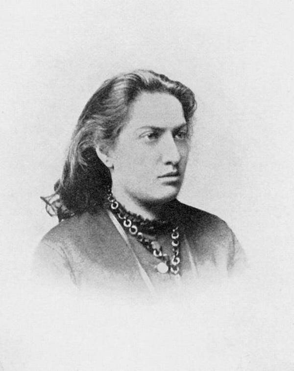 Валентина Серова (взято из открытых источников).