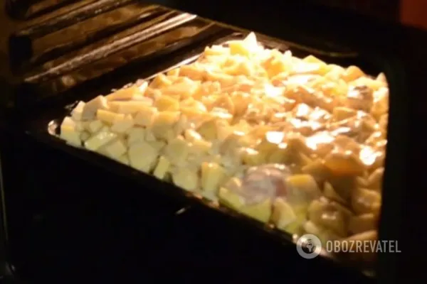 Отправляем блюдо выпекаться