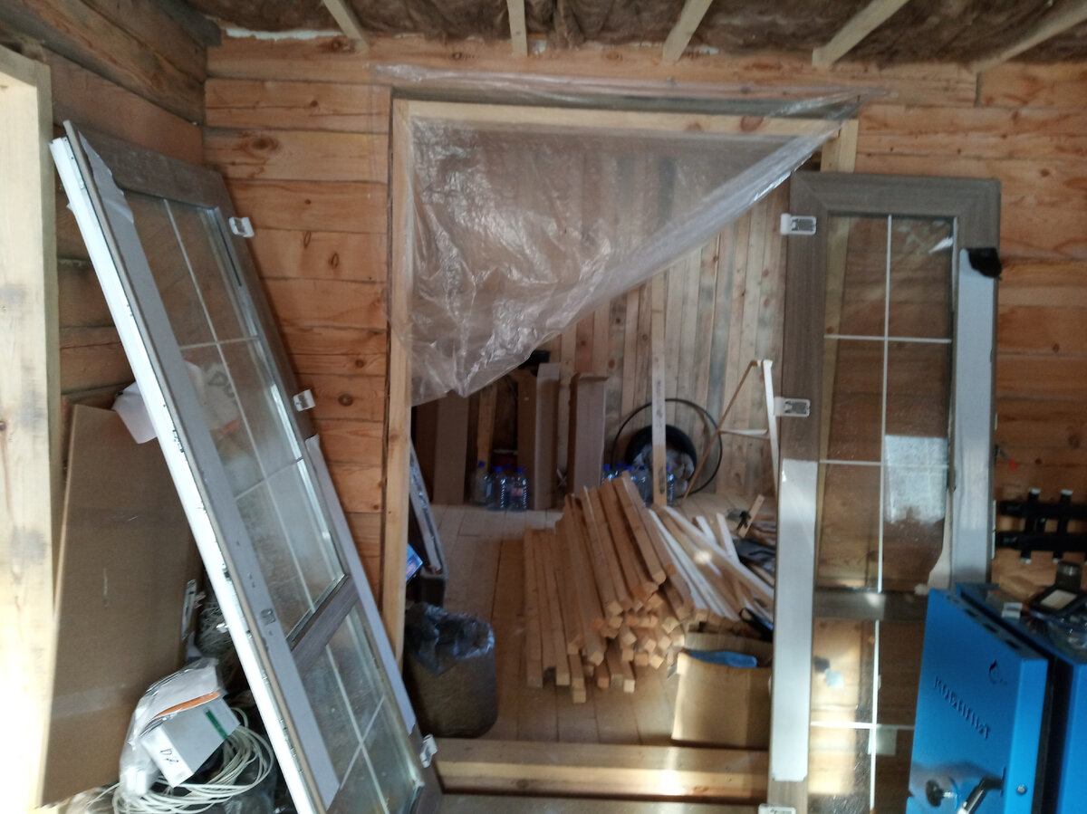 Две створки из металлопластикового профиля + рама (нет на фото)