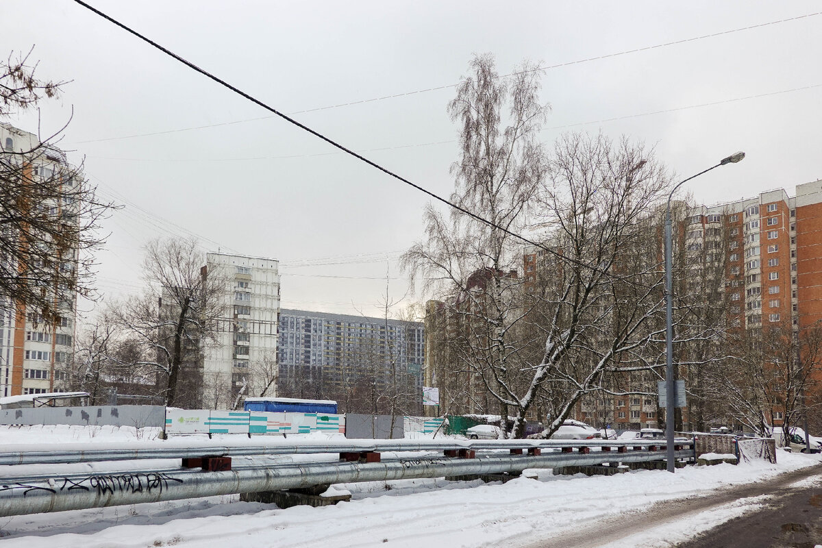 Пешеходная прогулка по северо-востоку Москвы. Опасный родник,  железнодорожная станция-призрак, и многое другое | Самый главный  путешественник | Дзен