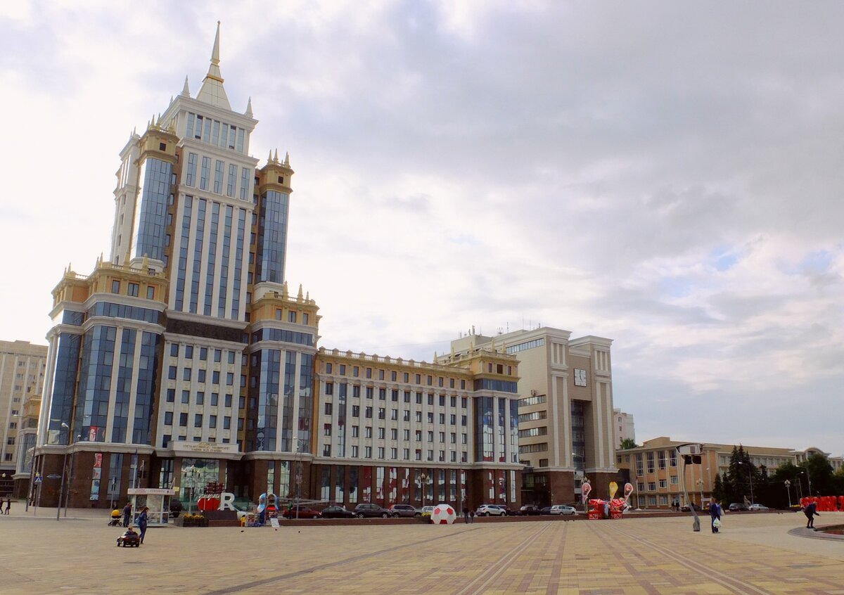 Ем мгу. Сталинский Ампир МГУ.