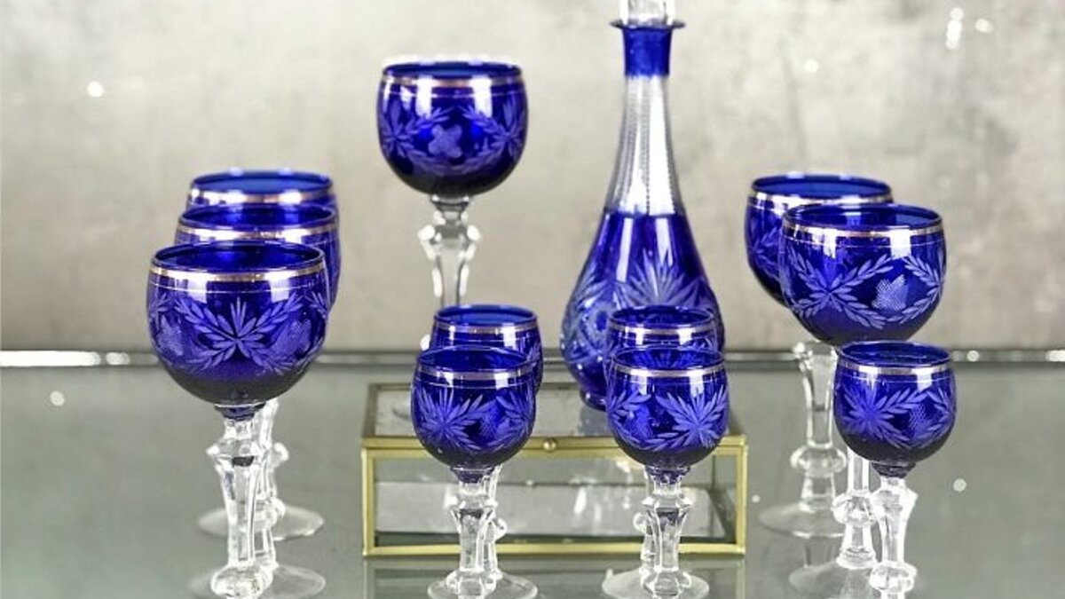 Советская посуда из синего хрусталя