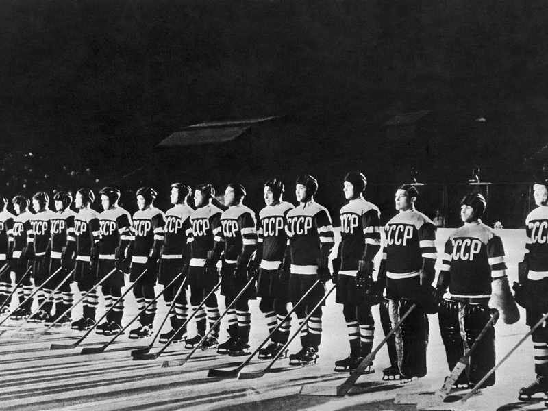 изображение с яндекс.картинки (сборная СССР в 1954 году)