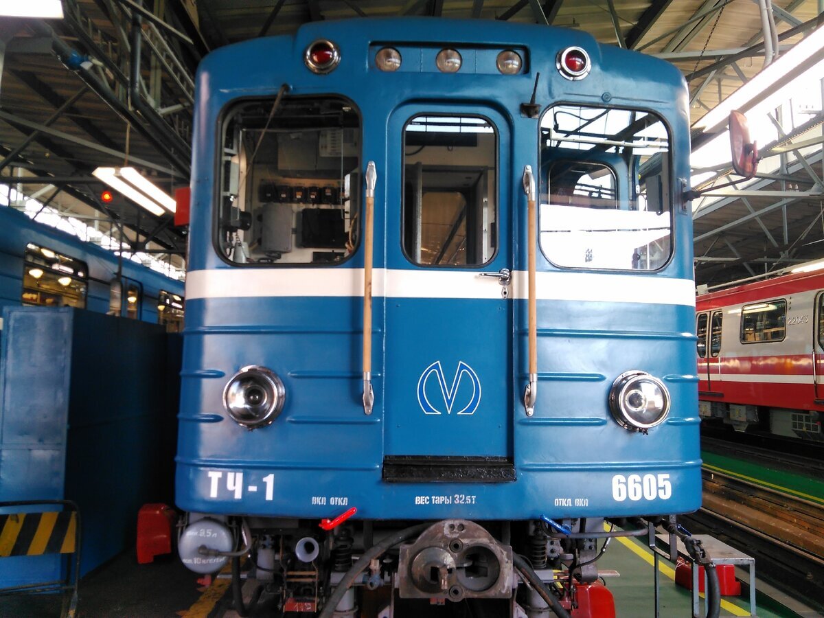 ема502 в электродепо Автово
