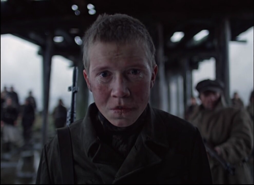 Последние кадры из к/ф Элема Климова "Иди и смотри", Главный герой - Флёра (Флориан).