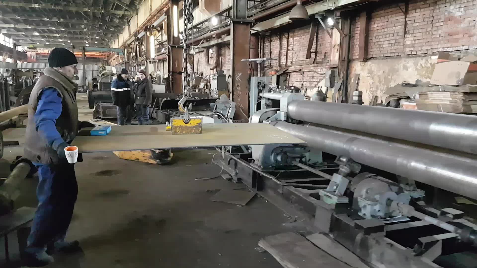 Видео — производство металлического корпуса под заказ