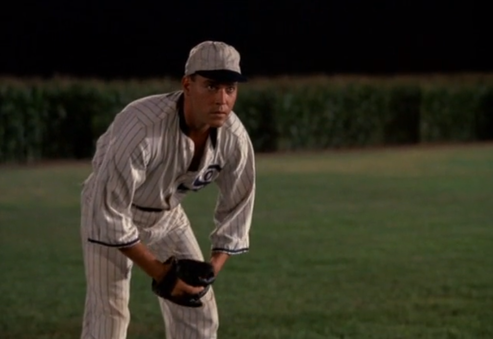 Кадр из кинофильма "Поле мечты", 1989 г., режиссер и сценарист Фил Олден Робинсон, композитор Джеймс Хорнер (скриншот)