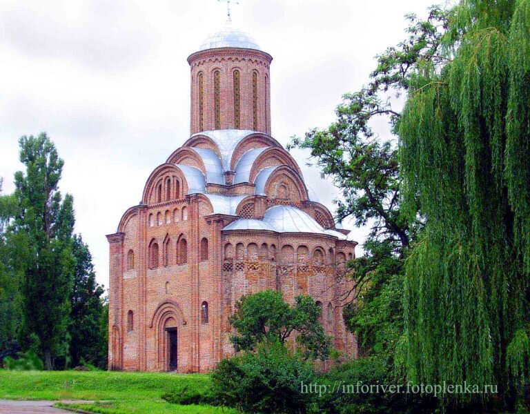 культура руси 13-14 века церковь фёдора стратилата. храм святой параскевы пятницы (чернигов). в 12 в 13 история. в 12 в 13 история. древнерусская культура 10-13 века кратко.