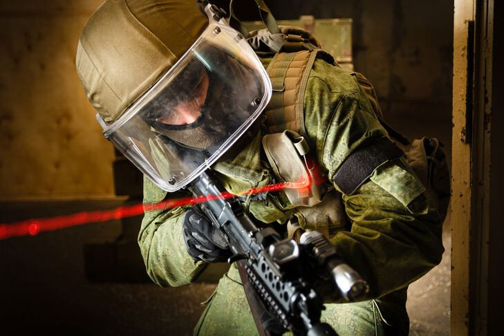 Полняа стоимость обмундирования обойдется недешево. Фото Андрея Заржецкого.