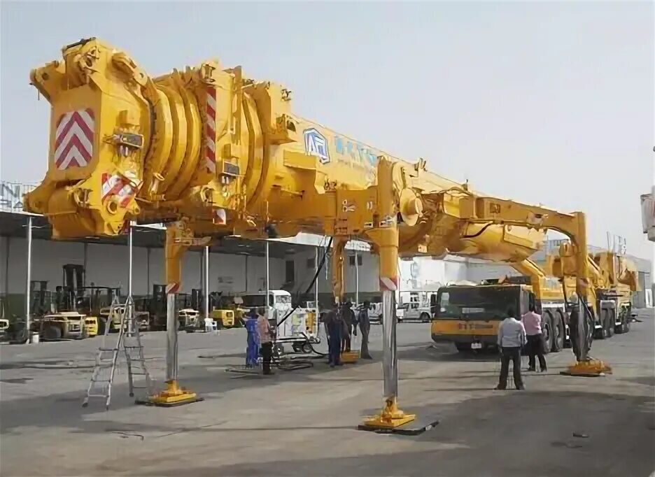 Liebherr LTM 11200 9 1