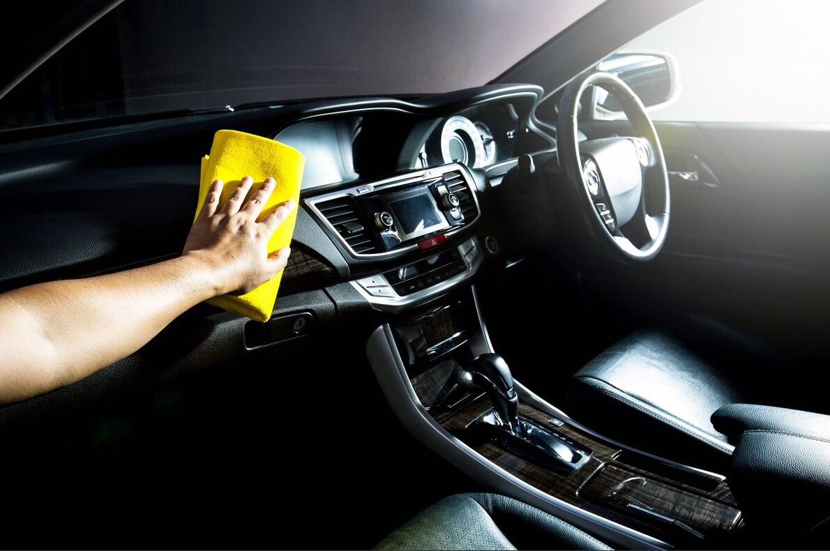 Как помыть автомобиль дома подручными средствами?