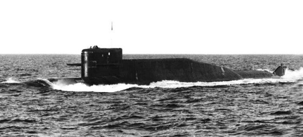 Ракетный подводный крейсер стратегического назначения К-407 проекта 667БДРМ, 
с которого 6 августа 1991 года был произведен первый и единственный в мире пуск всех 
находящихся на его борту баллистических ракет