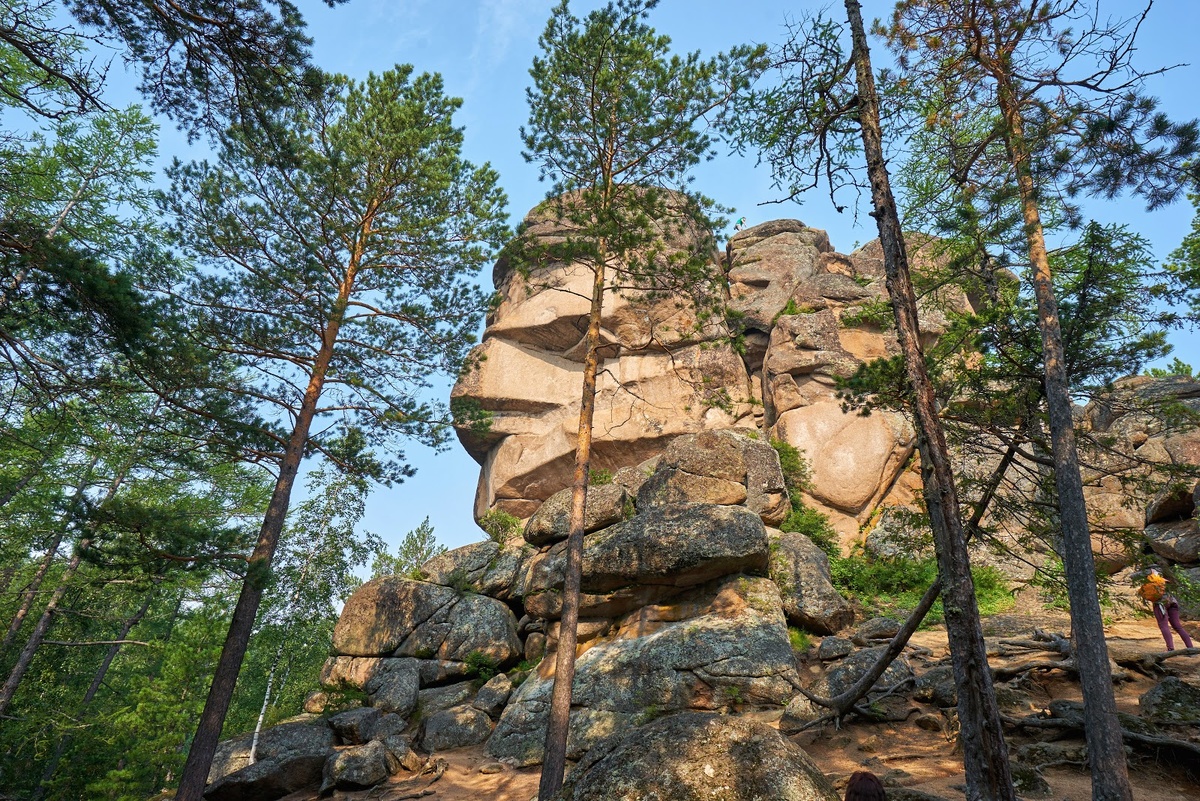 Красноярские столбы  shutterstock.com 