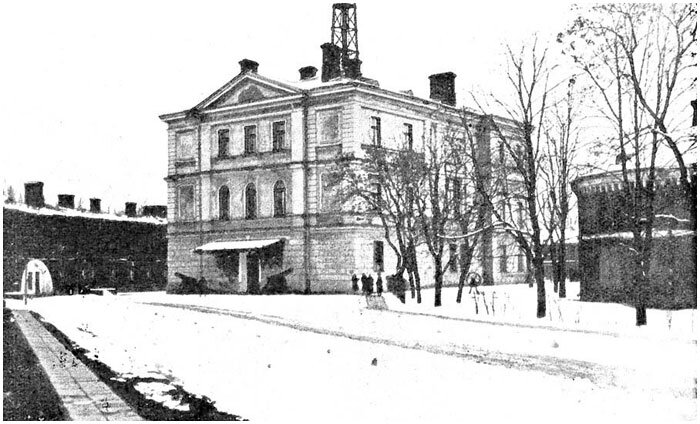 А вот так Белый дворец выглядел раньше