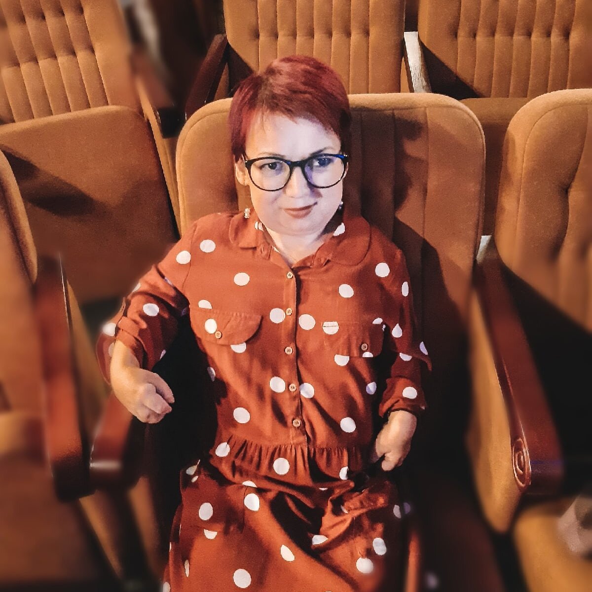 Я в Смоленском Камерном Театре на спектакле "Снегопад для Киры" 