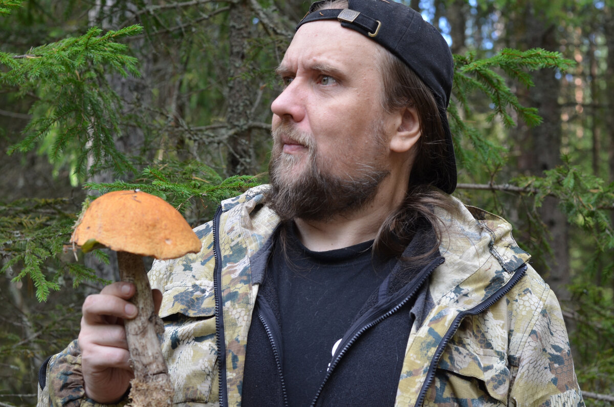 Я и мой первый подосиновик в Приозерском районе в этом году, 10.08.2021