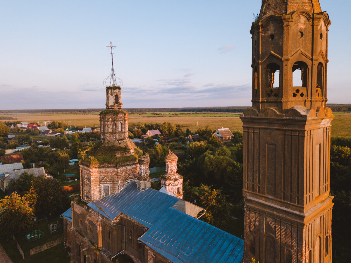 Алёшино Церковь