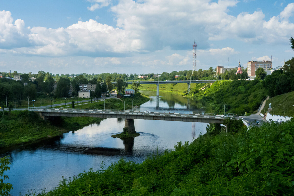 (Мост через Волгу)