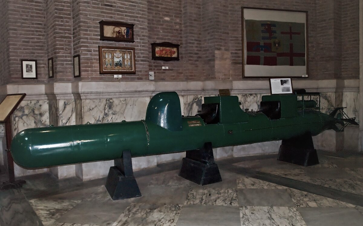 Майале (человекоуправляемая торпеда)