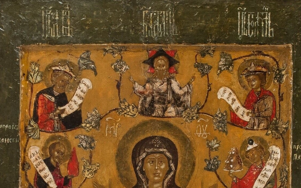 Курская Коренная Божия Матерь. Фотографий несколько, листайте галерею.