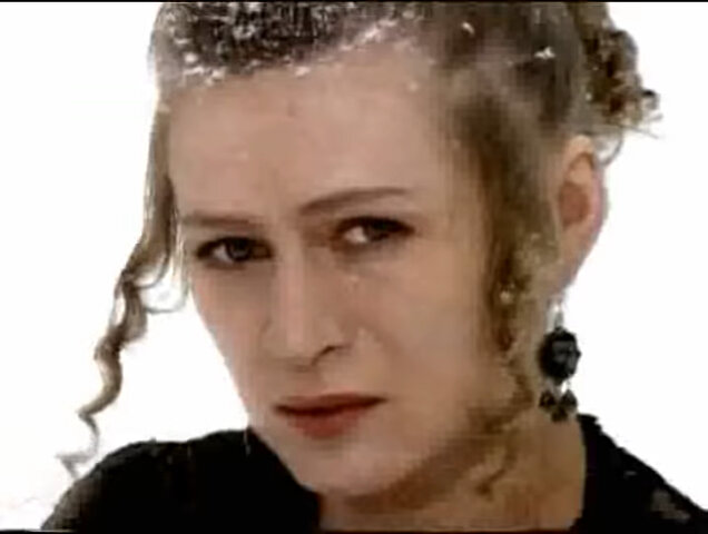 Виктория Цыганова в 90-ые. Фото: кадр из клипа.