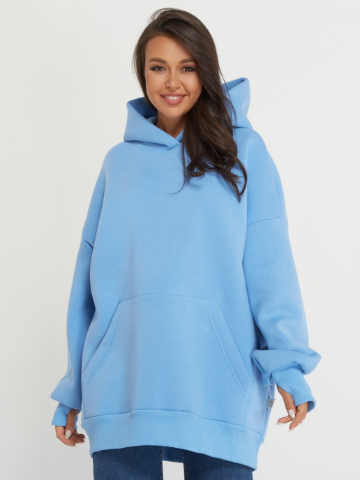 Худи oversize от RoseWater. Артикул: 14950971 Цена =2 820 ₽. Состав: хлопок 70%, полиэстер 30%.Размеры: 42-70, 25 расцветок. Для нашей зимы, когда в квартире прохладно, самая подходящая одежда. Удлиненный вариант под брючки.