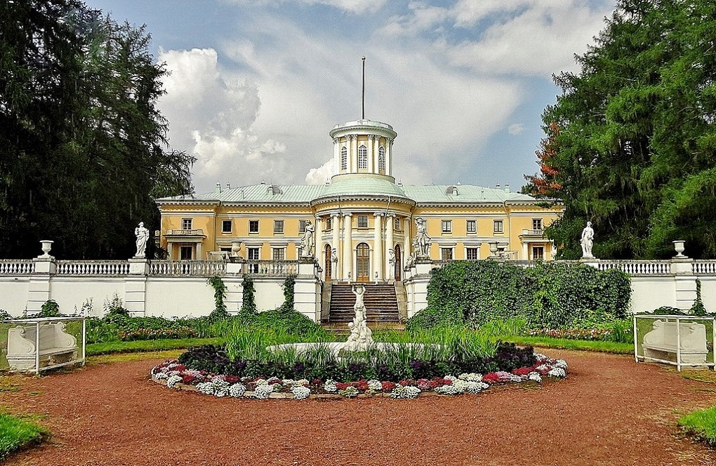 Дворец красногорск. Архангельское усадьба ю. Красногорск усадьба юсуповых. Архангельское дворцово-парковый ансамбль. Музей усадьба архангельское красногорск.