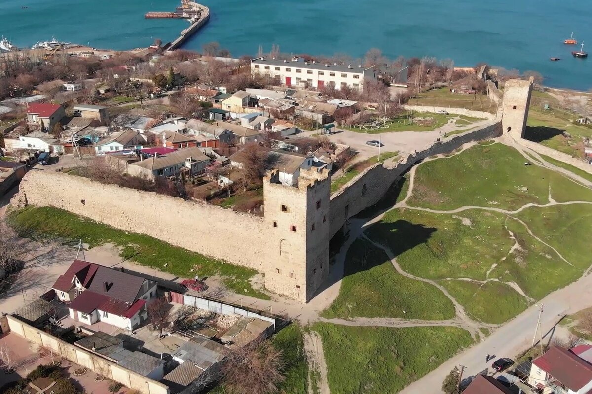 Крепость Кафа, Феодосия