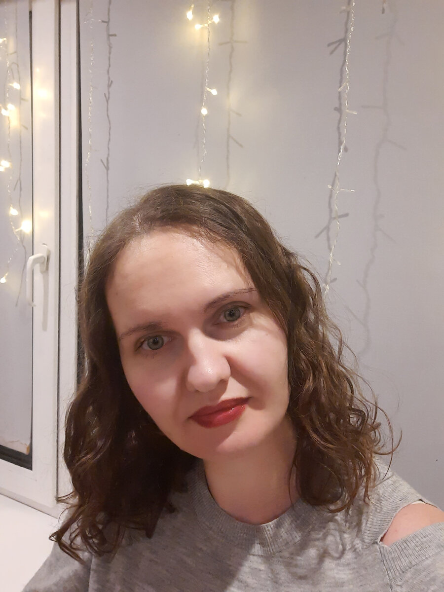 Новых фоток пока нет, поэтому буду постить новогодние)