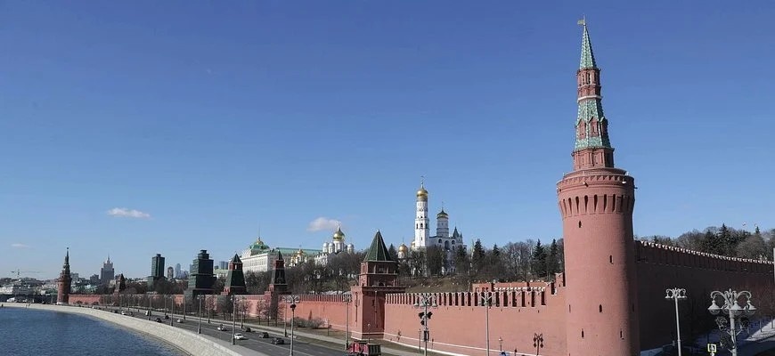 Кремль, duma.gov.ru