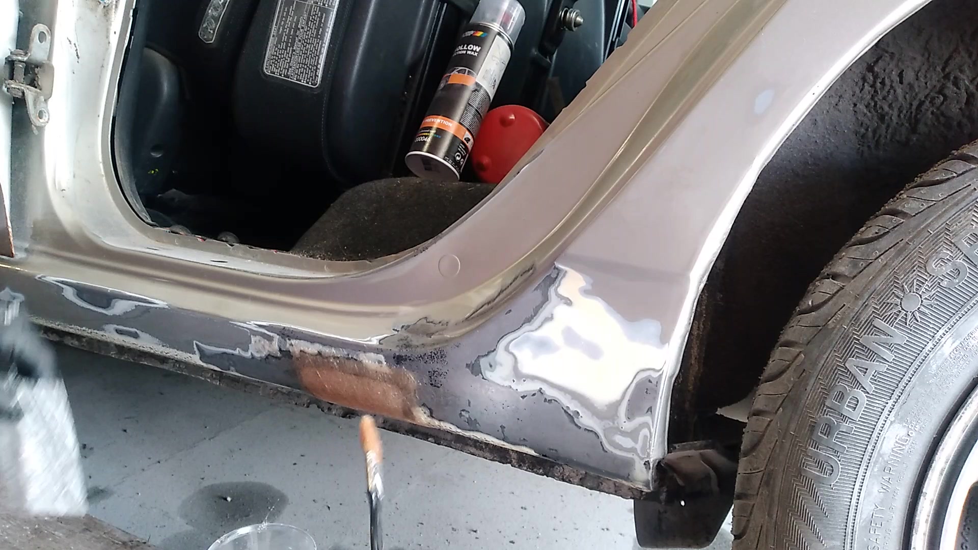 Подкраска сколов на автомобиле - недорогой ремонт сколов своими руками