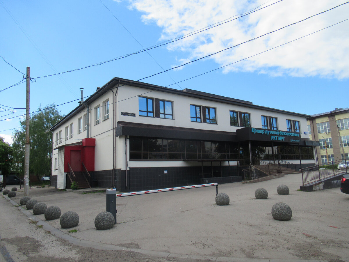 Здание по Лейтейзена, 2, здесь находился соевый магазин, фото автора