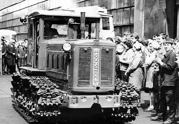 ХТЗ выпустил миллионный трактор, 