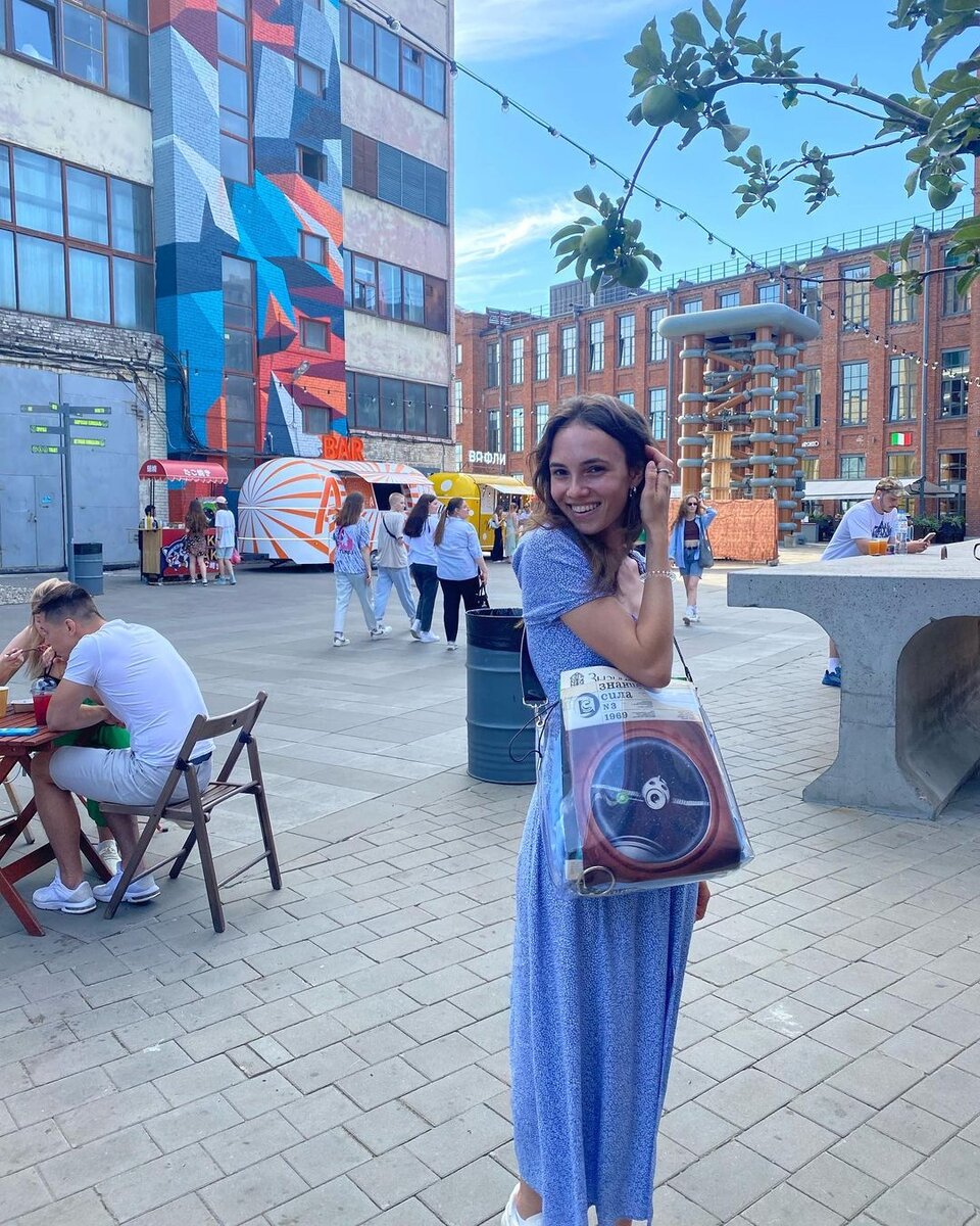    Стася побывала в Санкт-ПетербургеСоцсети Стаси Милославской