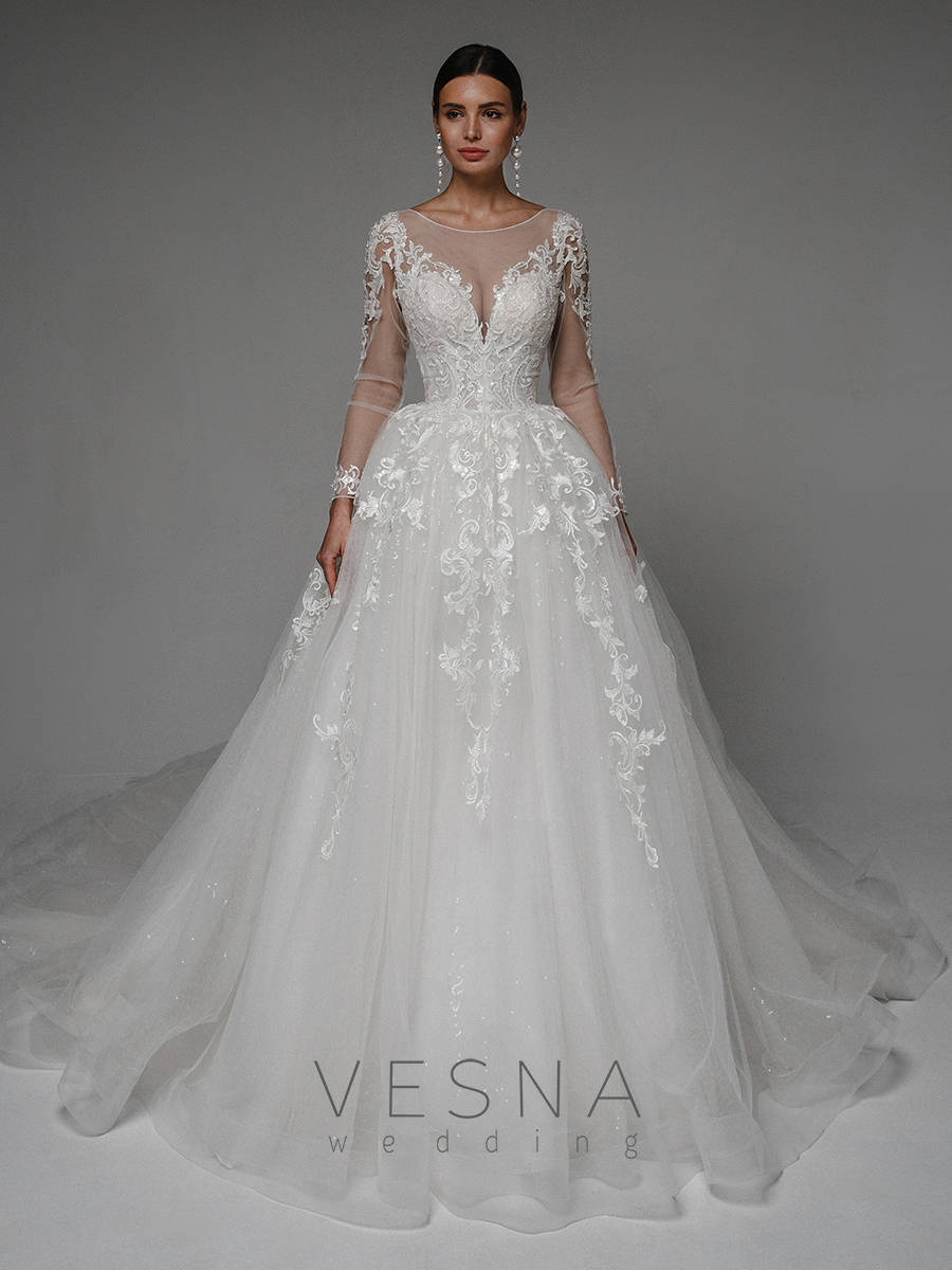 Красивое элегантное платье 