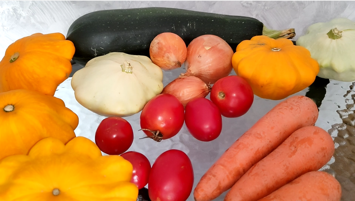 Собрали урожай, готовим икру. Домовитая Хозяйка.