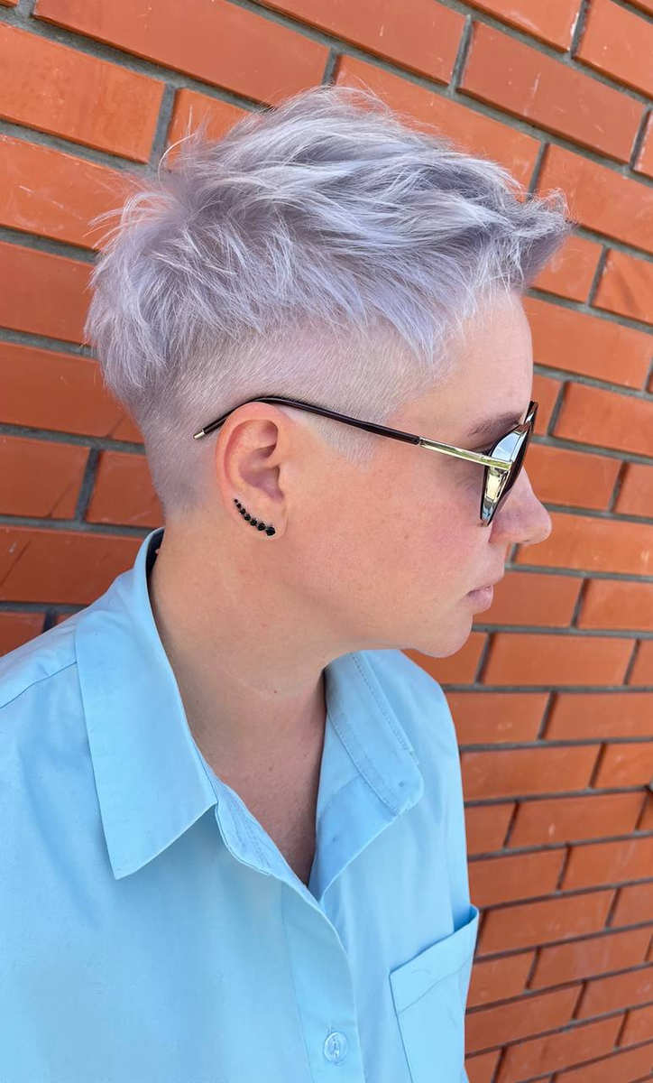 С Днём парикмахера: любимые блондинки, брюнетки, рыженькие и шатенки с ...