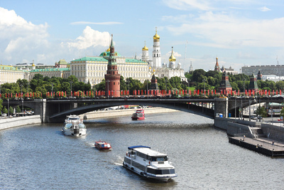    Парад судов на Москве‑реке ©Пелагия Тихонова РИАМО