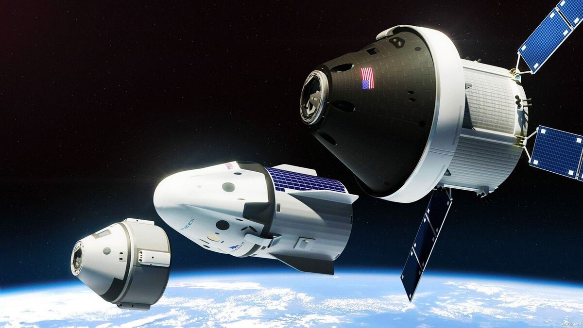 Тройка кораблей США: Starliner, Crew Dragon и Orion. Взято из Яндекс-картинок