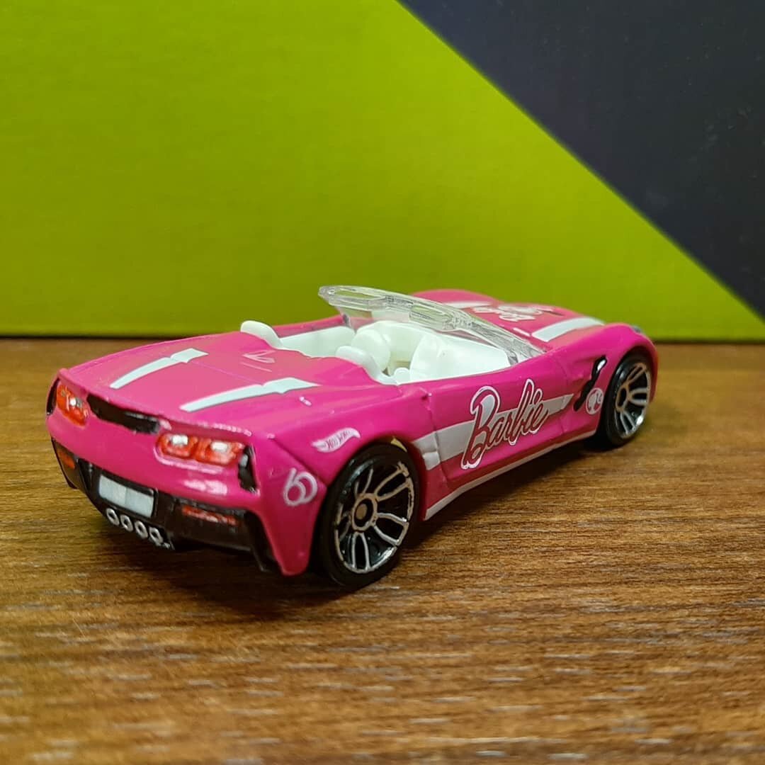 Редкая модель Hot Wheels Corvette Stingray выпущен к шестидесятилетию  Barbie | lionstories | Дзен