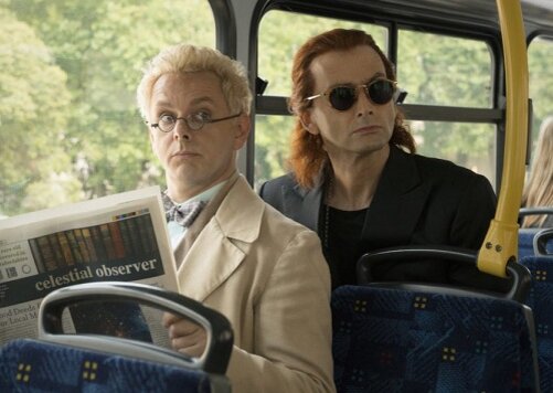 Кадр из сериала "Благие знамения"