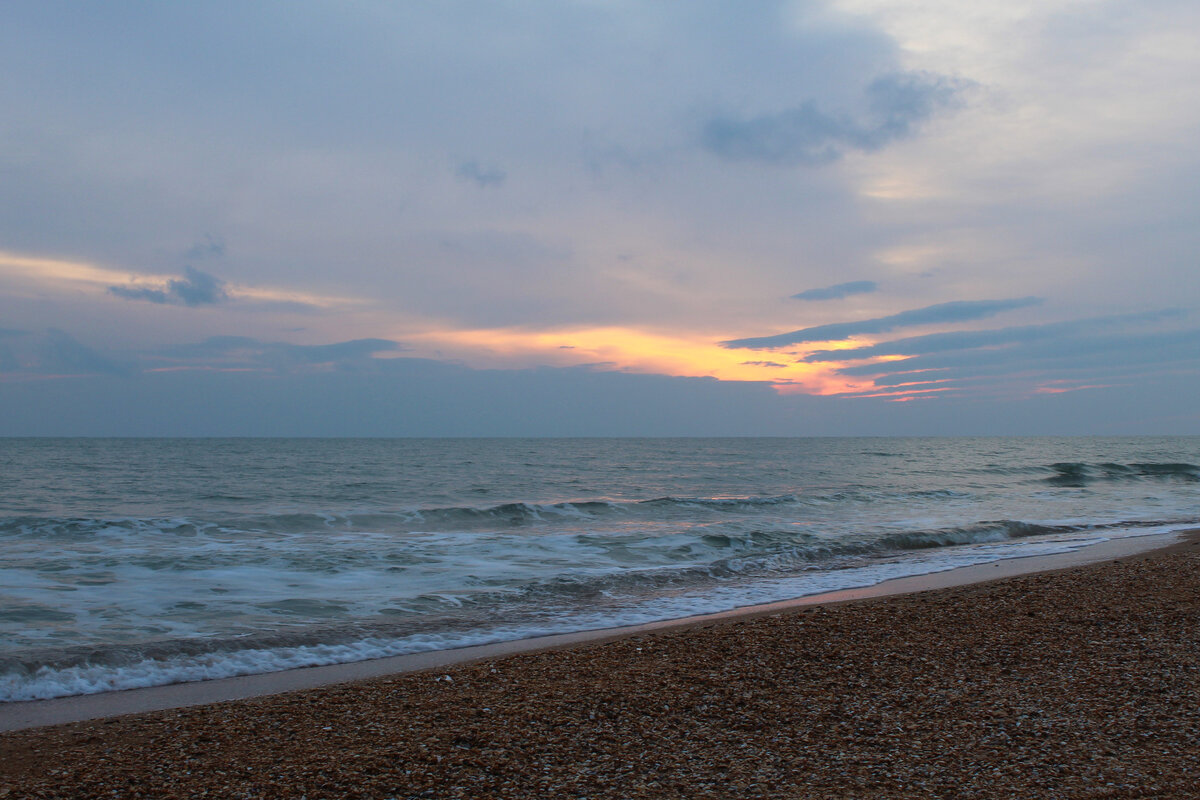 Пляж "Витязево" (мелкий ракушечник)