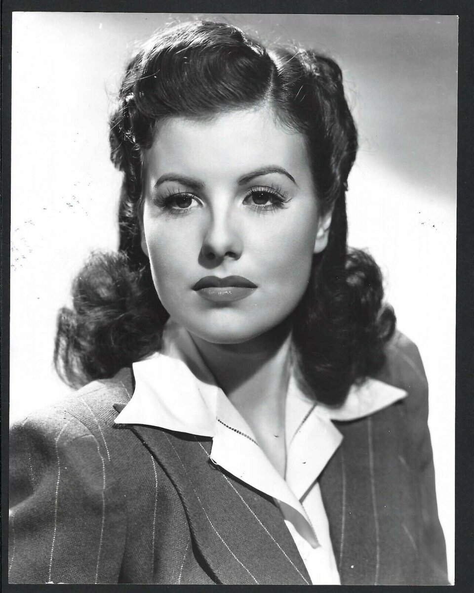  Шейла Райан 