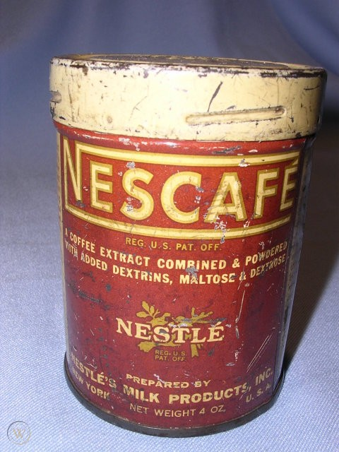 Люблю рассматривать старые банки кофе - они красивые 