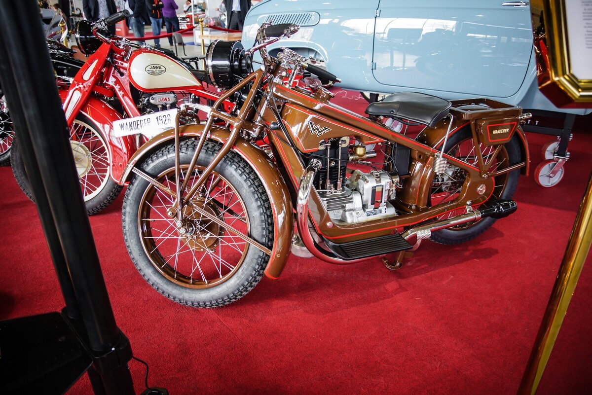 Wanderer K 500 на выставке Олдтаймер Галерея. Фото автора. Time Machine