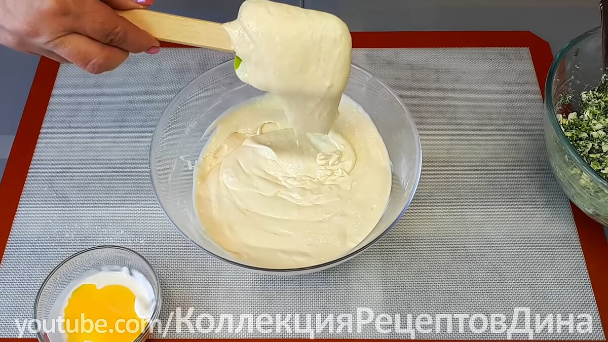 Заливной пирог с зеленым луком и яйцом, рецепт теста на кефире | Дина,  Коллекция Рецептов | Дзен